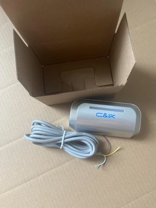 Special wireless radar sensor for industrial doors